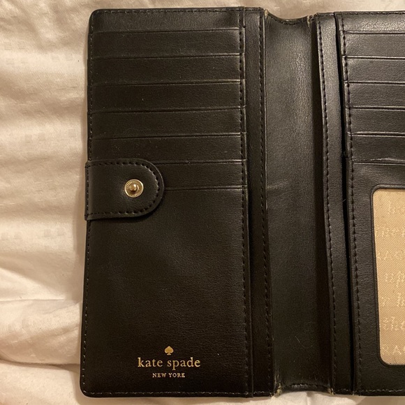 Kate Spade wallet - Picture 10 of 10